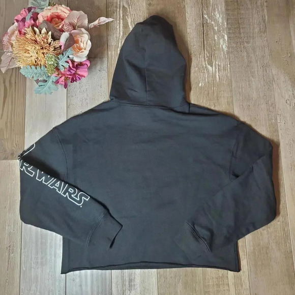 Star Wars Black Graphic Cropped Women's Hoodie Size Medium NWOT - Picture 9 of 15